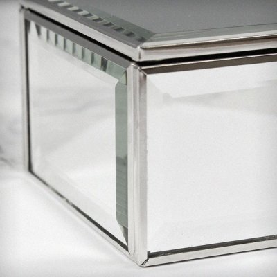 (image for) Personalised Classic Mirrored Jewellery Box