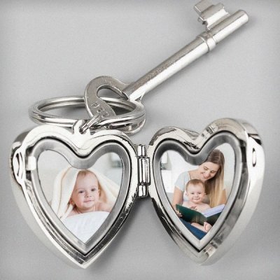 (image for) Personalised Swirl Heart Photoframe Keyring