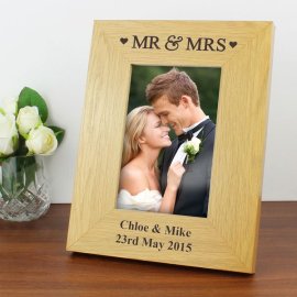 (image for) Personalised Oak Finish 6x4 Mr & Mrs Photo Frame