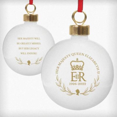 (image for) Personalised Queens Commemorative Wreath Bauble