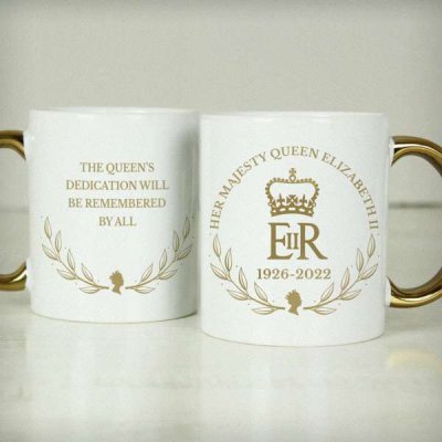 (image for) Personalised Queens Commemorative Wreath Gold Handle Mug