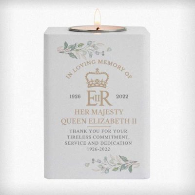 (image for) Personalised Queens Commemorative Wooden Tea Light Holder