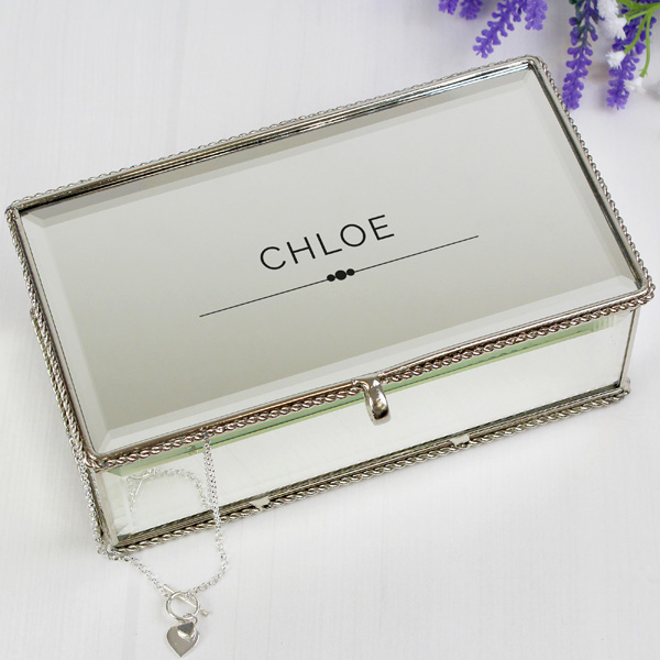 Modal Additional Images for Personalised Classic Mirrored Jewellery Box