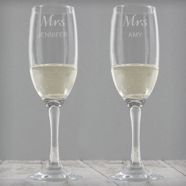 Modal Additional Images for Personalised Classic Pair of Flutes